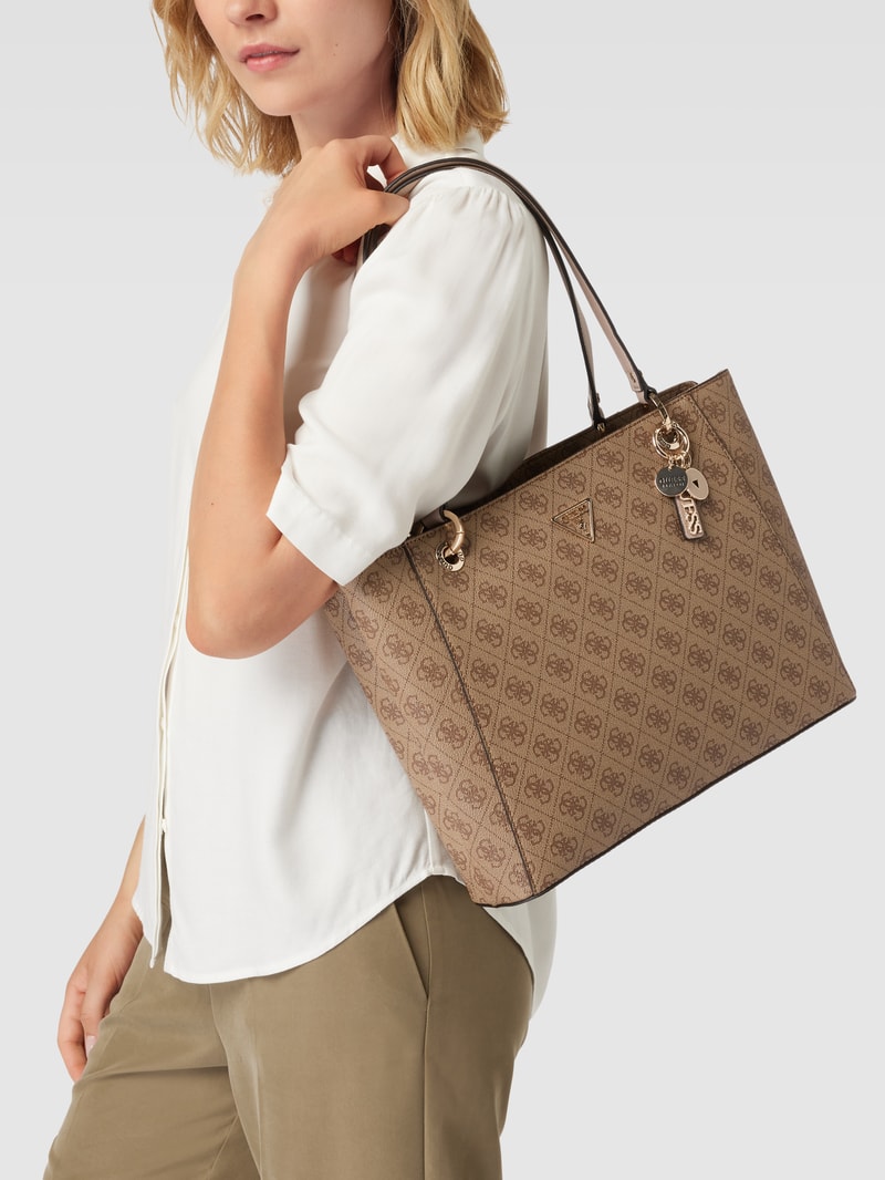 Shopper mit Label-Detail Modell 'NOELLE' in hellbraun
