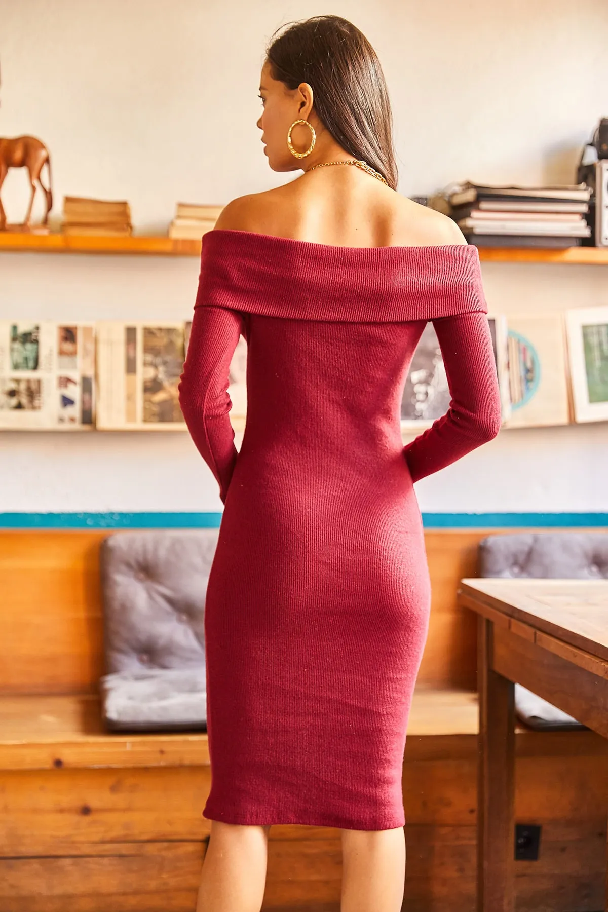 Olalook  Damenkleid aus Lycra in Weinrot mit Madonna-Kragen ELB-19000753