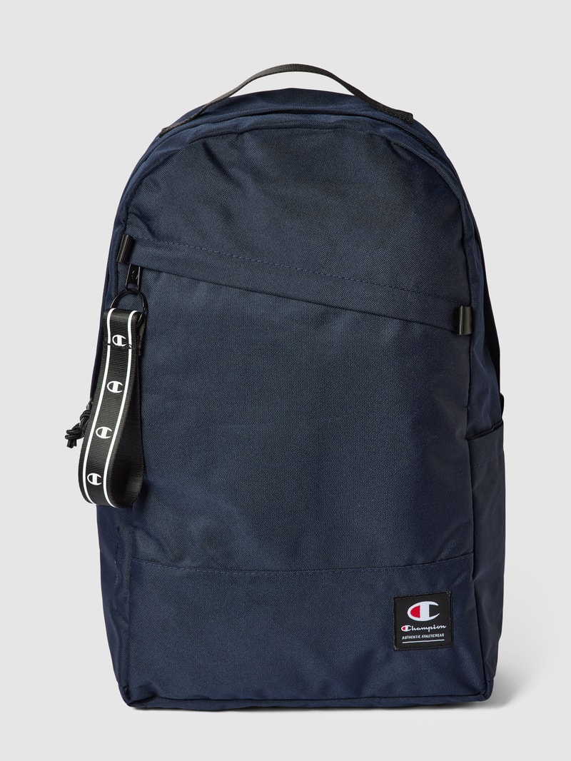 Rucksack mit Label-Patch in marineblau