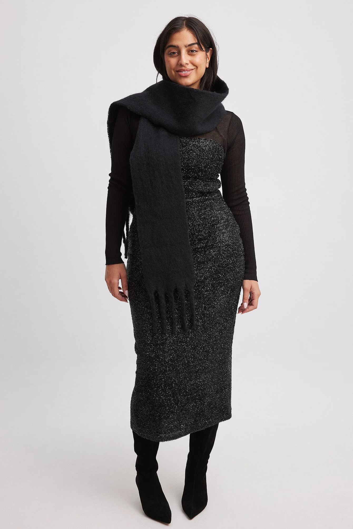 Glitzerndes Midikleid