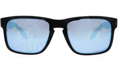 Oakley Holbrook
