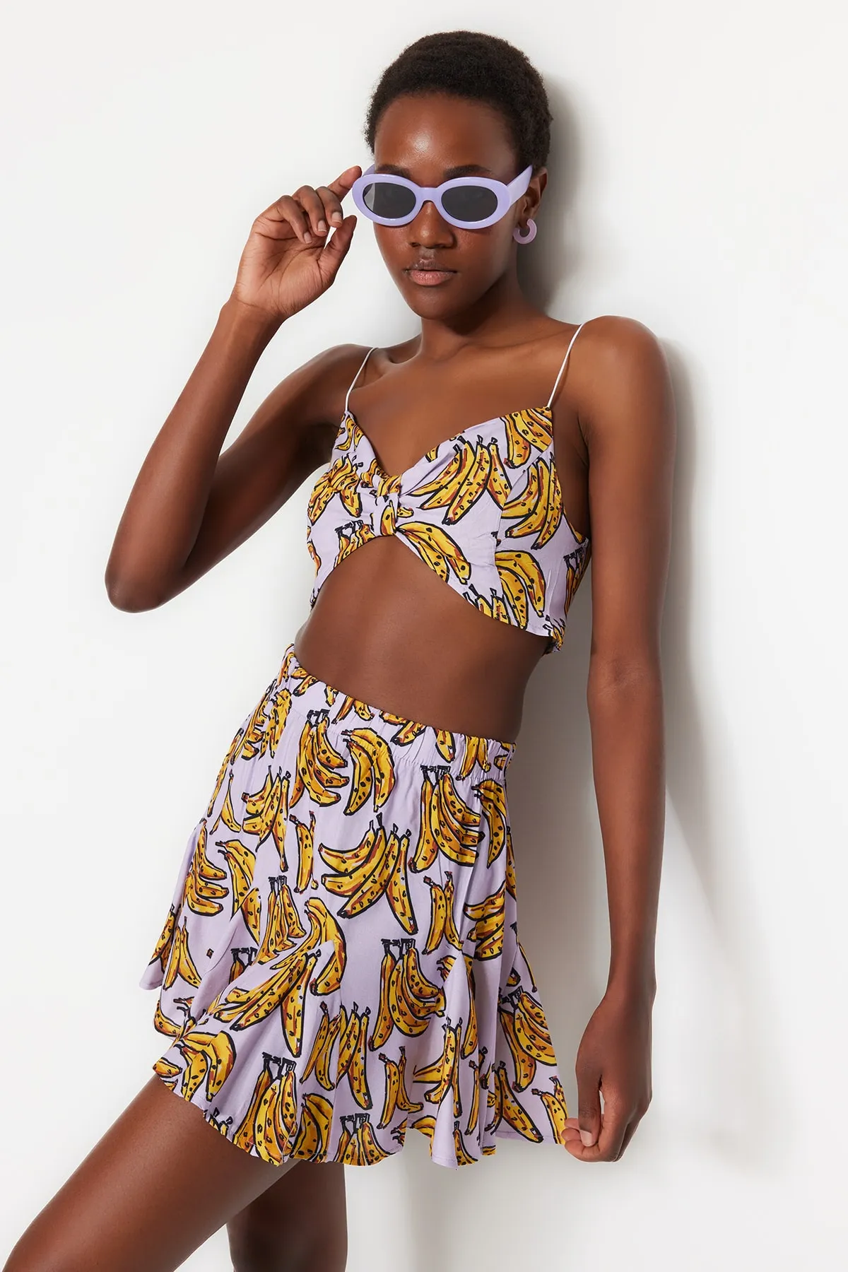 Trendyol Collection  Strandbluse-Strandrock-Set mit Fruchtmuster TBESS22AU0204