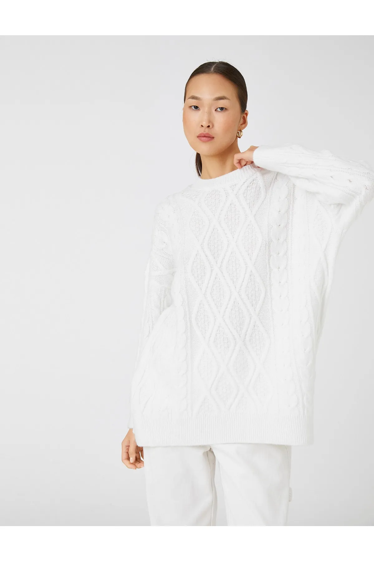 Koton  Übergroßer Strickpullover mit Rundhalsausschnitt