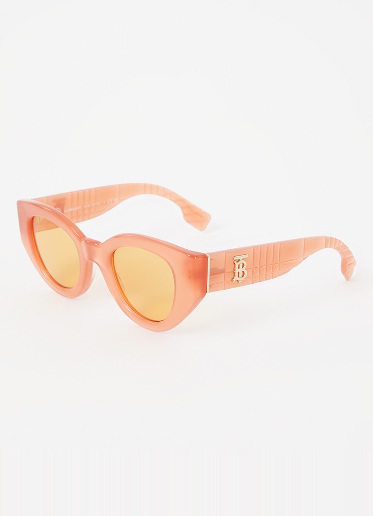 Burberry Meadow saulesbrilles BE4390