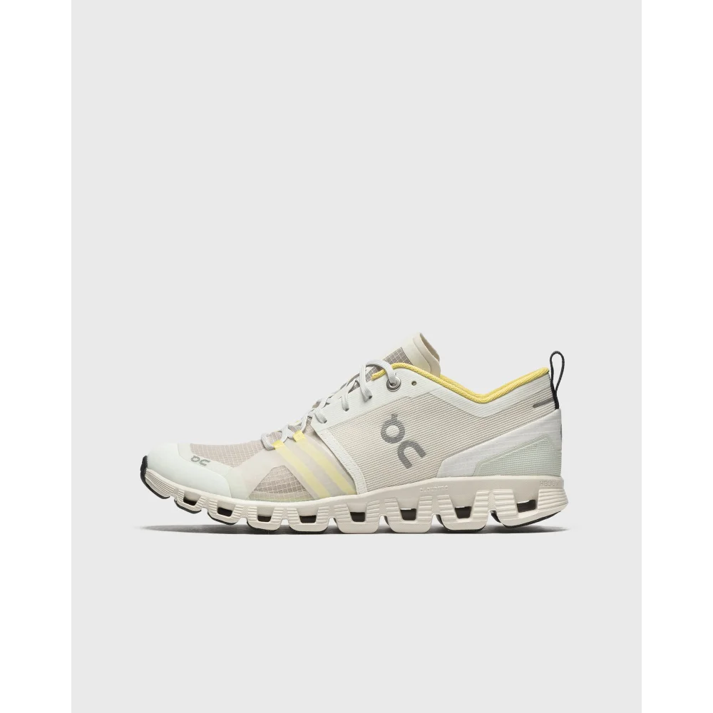 ON Cloud X Shift 38.99122 / bunt