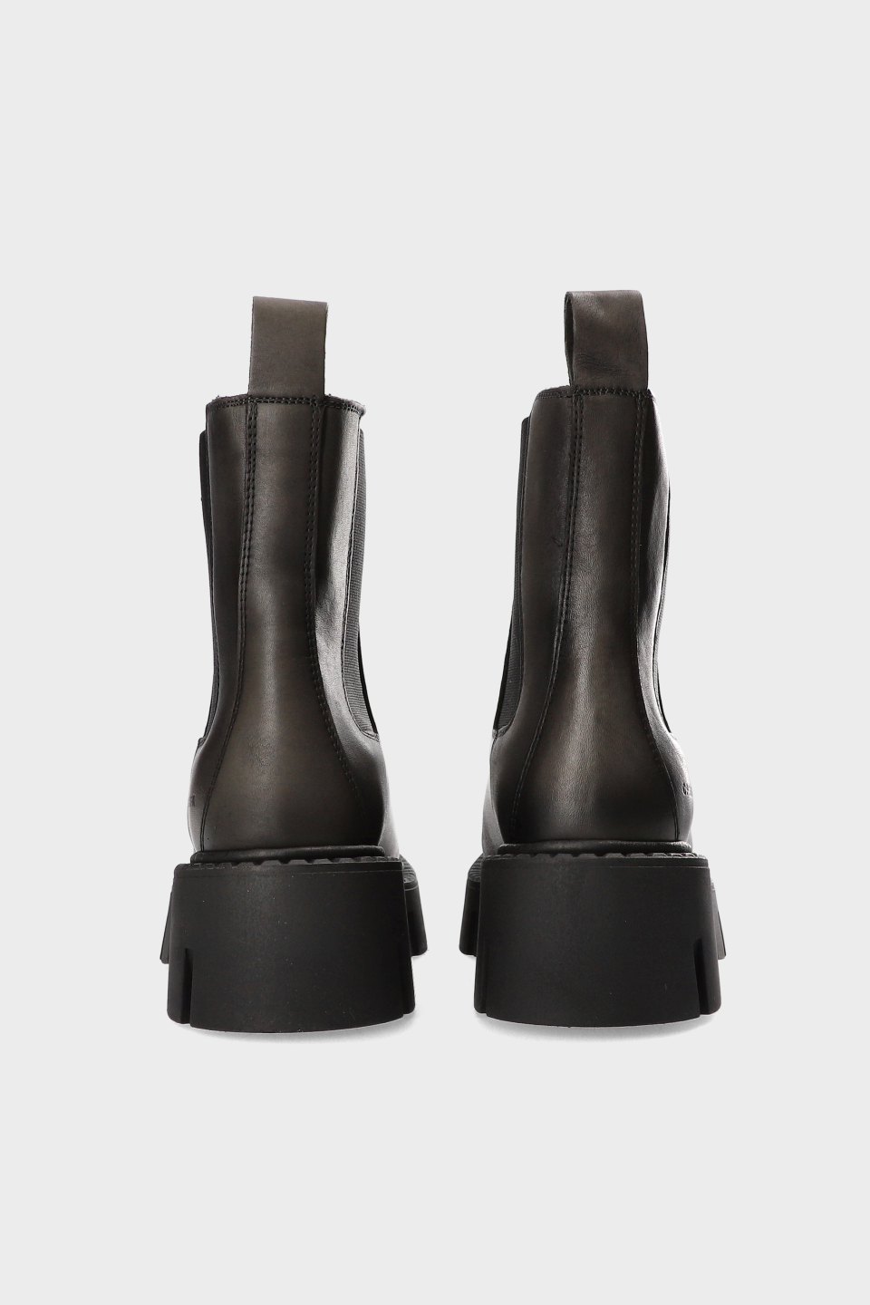 CPH137 vintage vitello off black