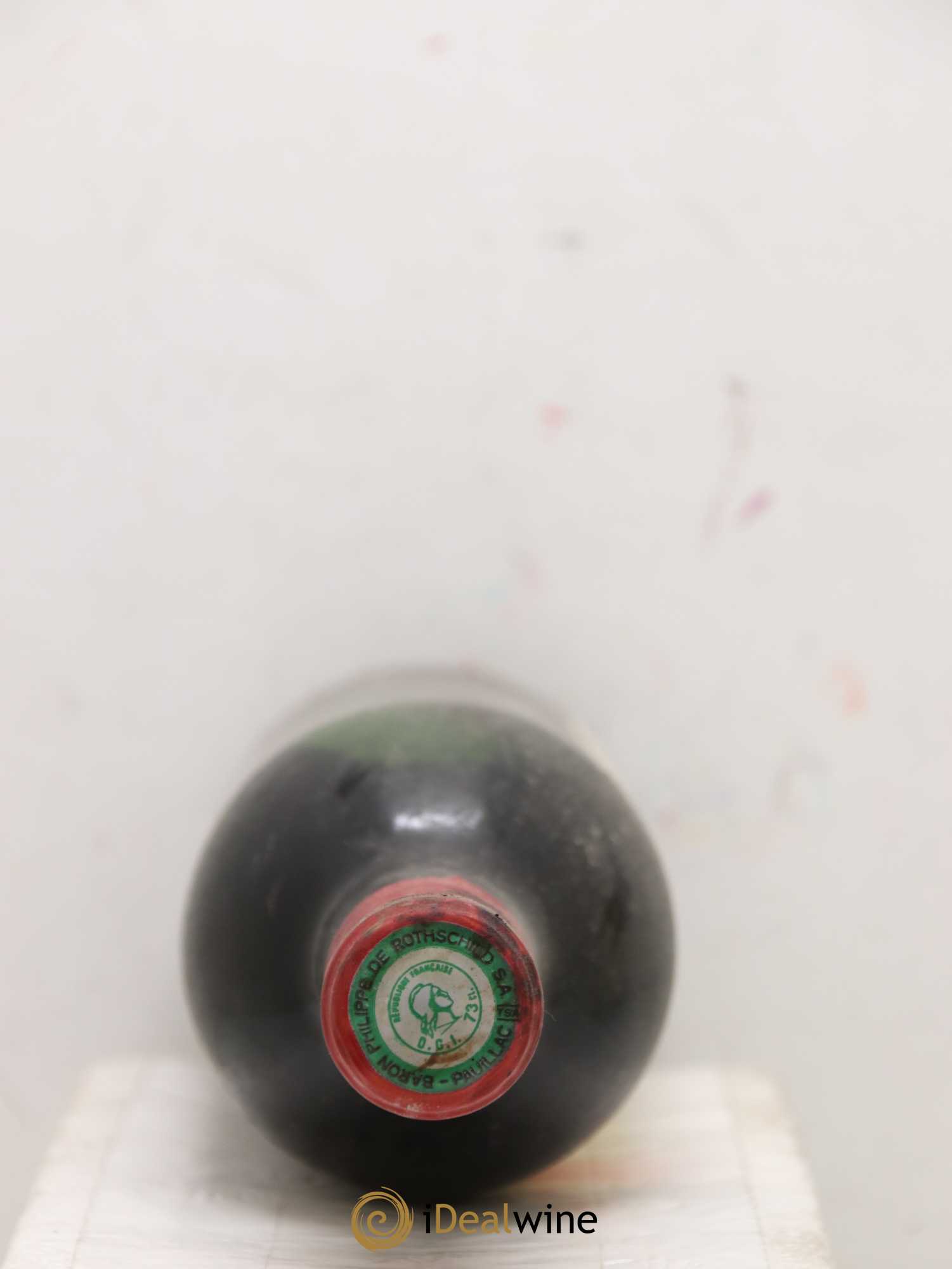 Château Mouton Rothschild 1er Grand Cru Classé  1969 - Lot de 2 Bouteilles