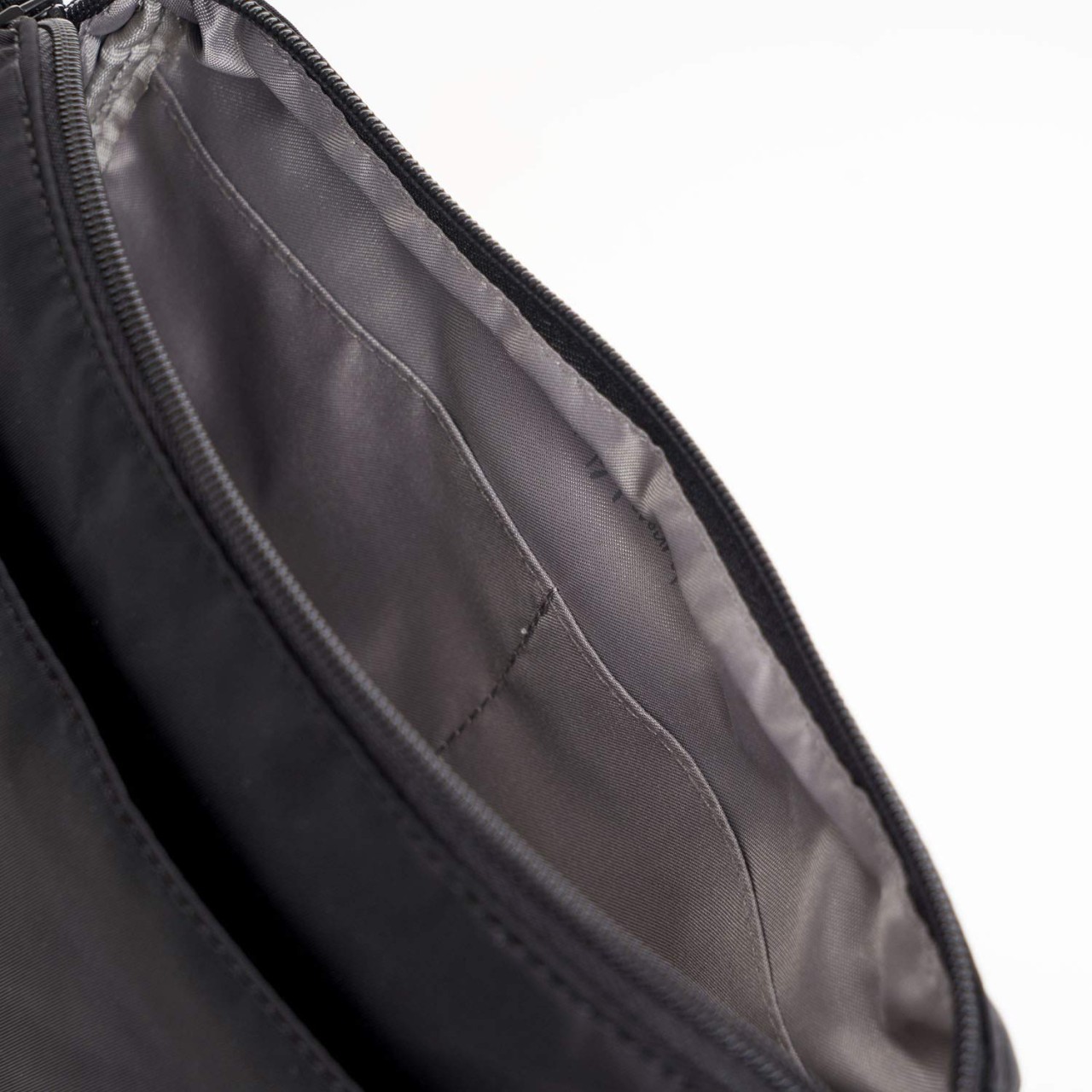 HEDGREN Handtaschen schwarz HIC176 black