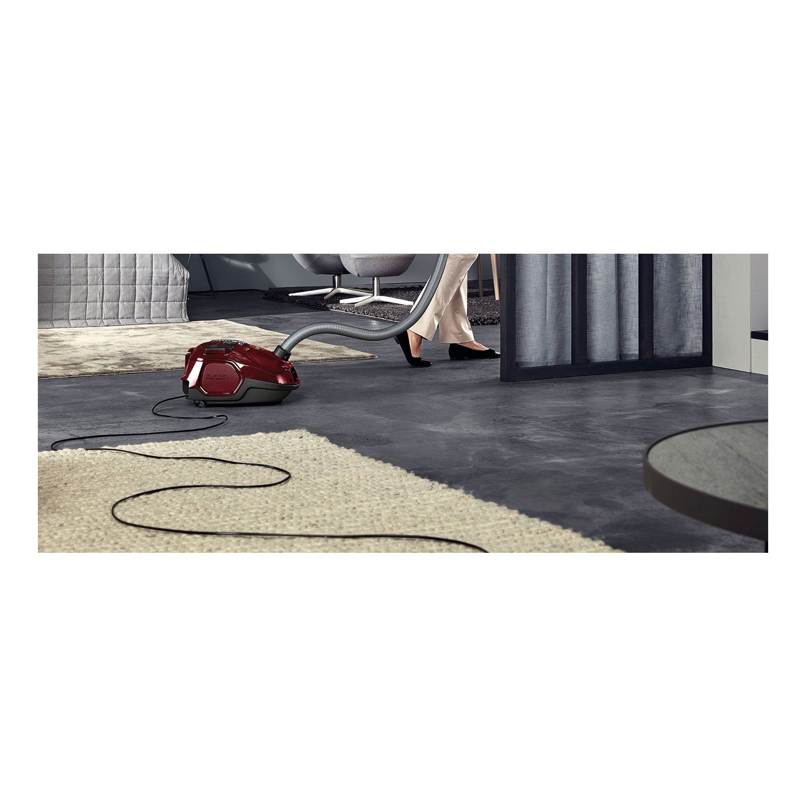AEG Bodenstaubsauger VX7-2-CRAK, 550 W, 550 W, 12 m Aktionsradius, Allergy Plus Filter, mit Beutel, rot