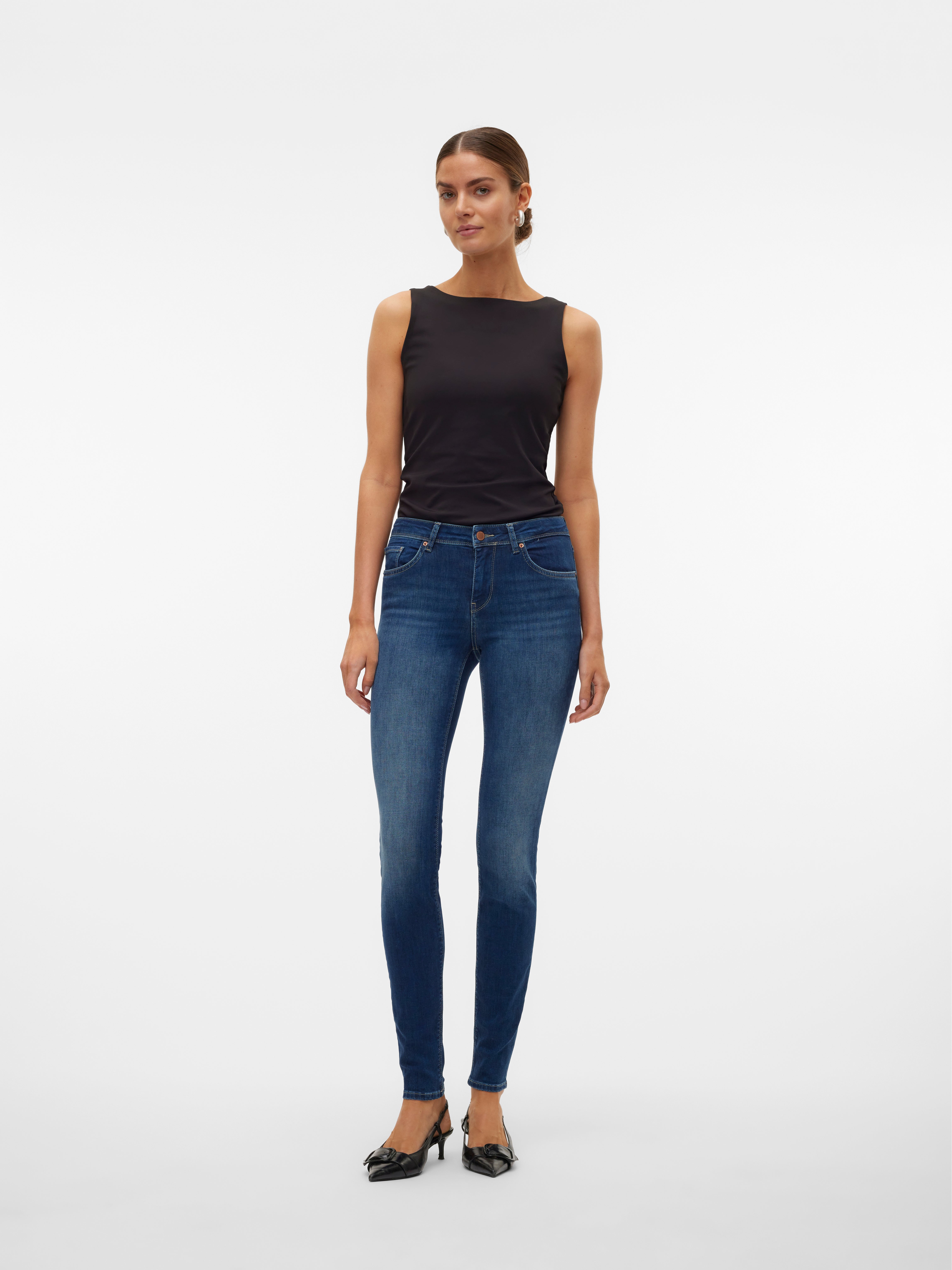 VMLUX Mid Rise Slim Fit Jeans