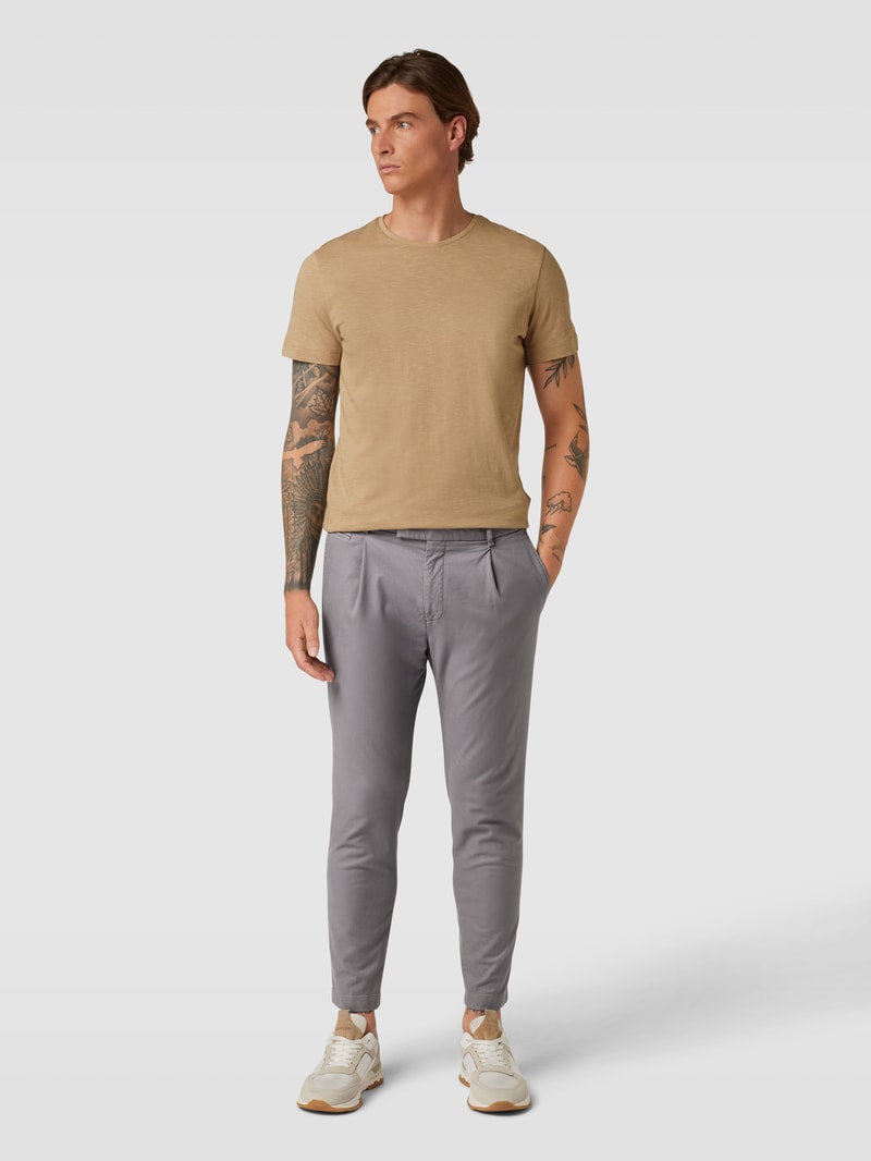 Stoffhose mit Paspeltasche Modell 'Sapo' in silber