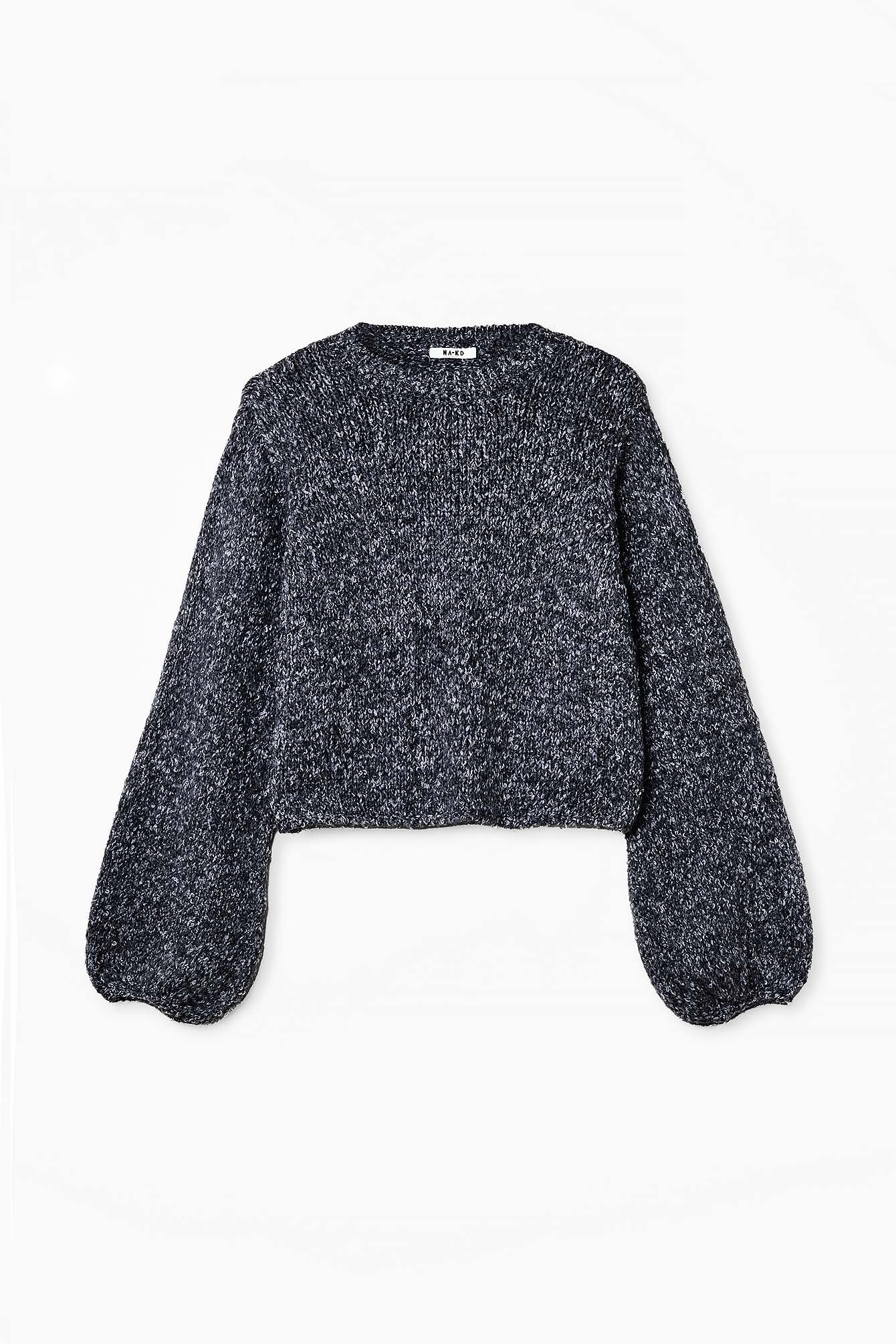 Gestrickter Pullover mit offenem Rücken