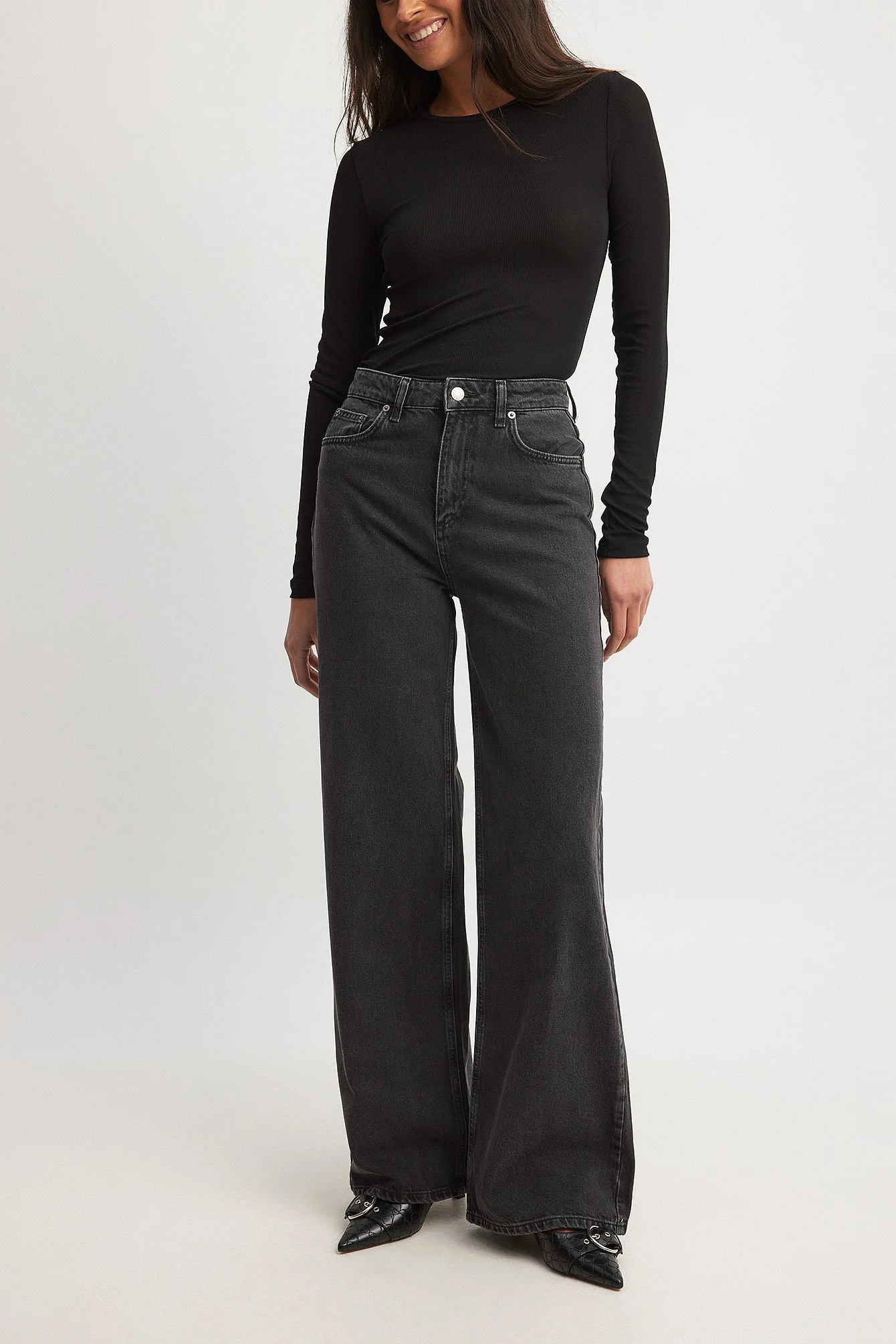 Weite Jeans mit hoher Taille