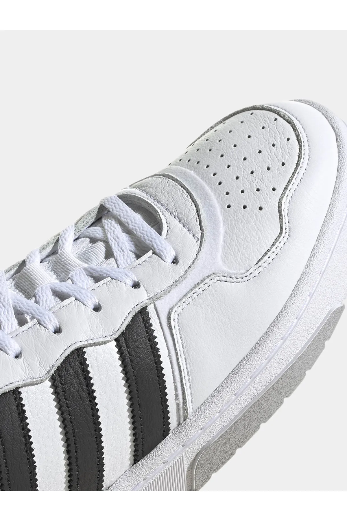 adidas  Unisex adidas Court Refit Schuhe