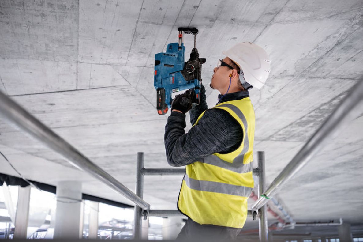 Bosch modri pribor 1600A0373G EXBA18V baterija komplet baterij 4x EXBA18V-40 2x EXBA18V-80 v L-Boxxu
