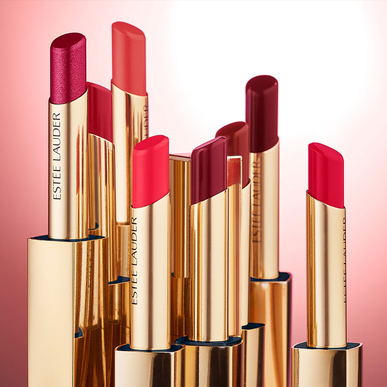 Estée Lauder Pure Color Envy rúzs ragyogó fénnyel