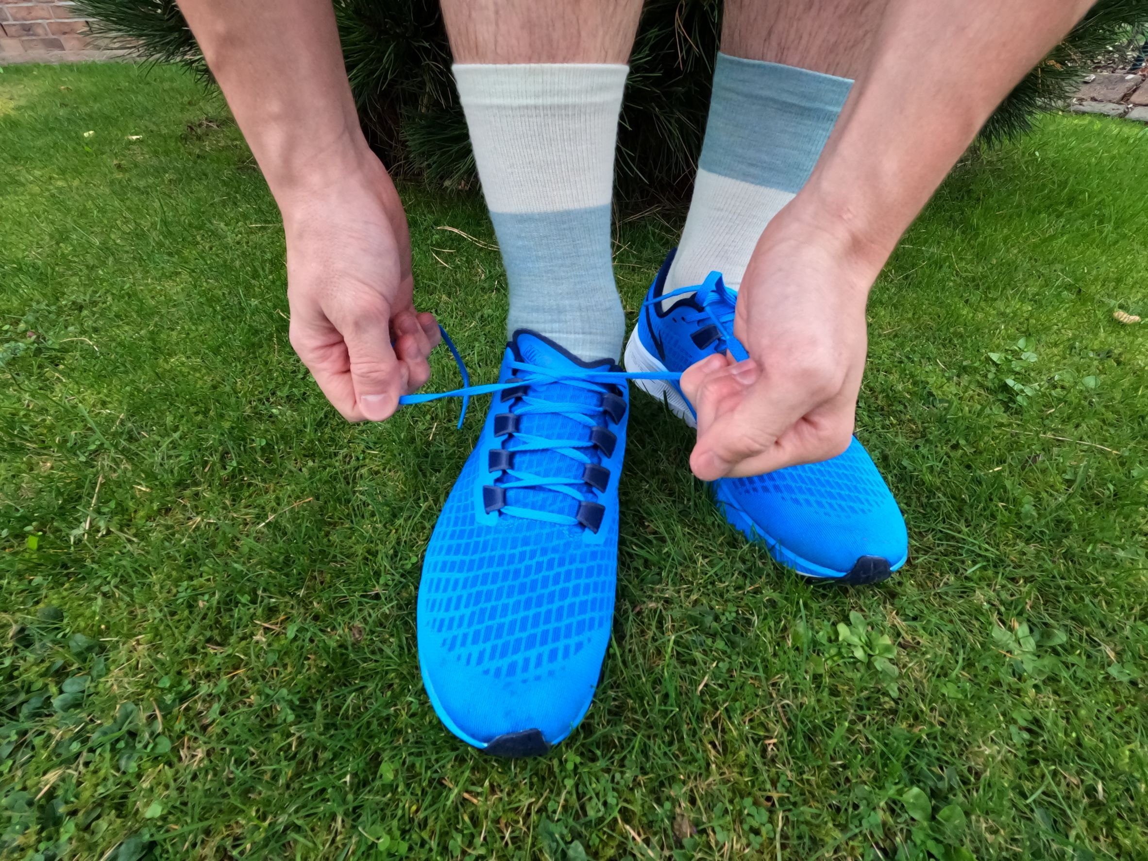 PIPPO Amsterdam Sportsocken Merino Rennrad und Laufsocken für Herren und Damen (3 Paar) Mittelfuß Kompression