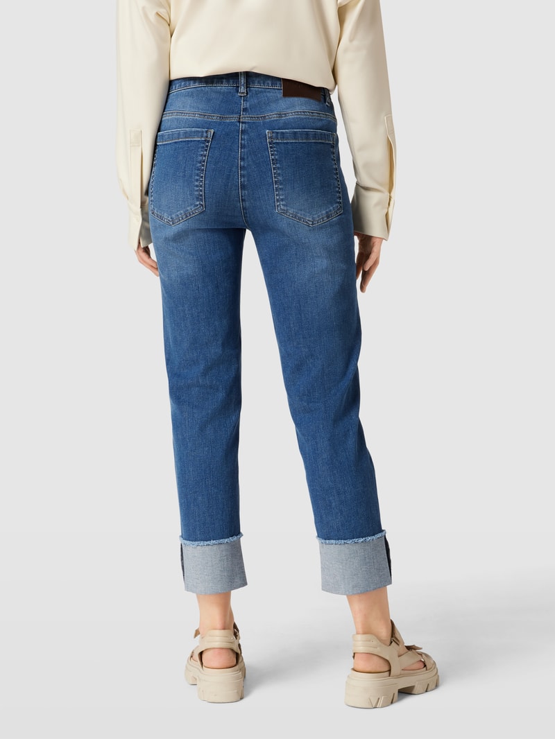 Straight Fit Jeans mit Stretch-Anteil in jeans
