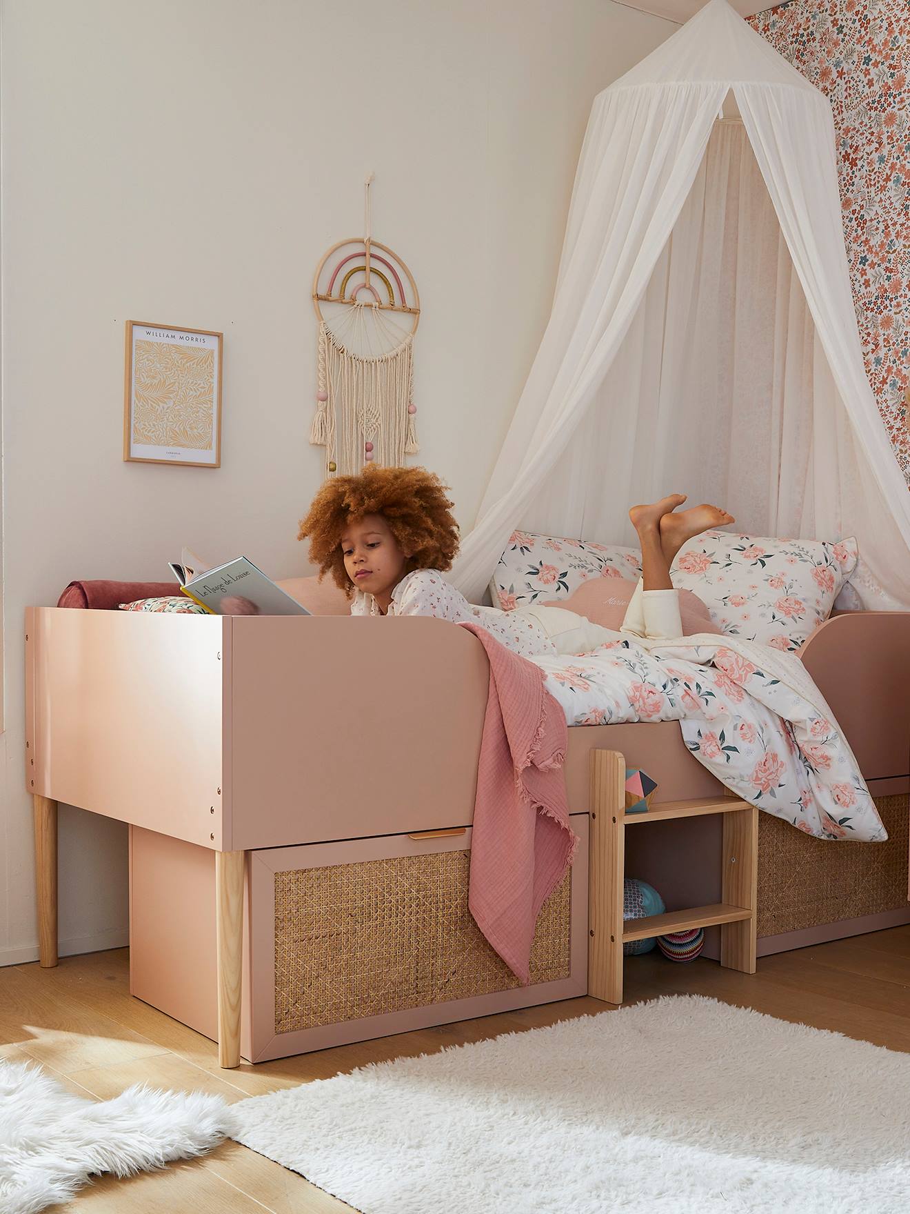 Vertbaudet Kinder Hochbett POESIE, Schubladen mit Rattan - rosa/natur