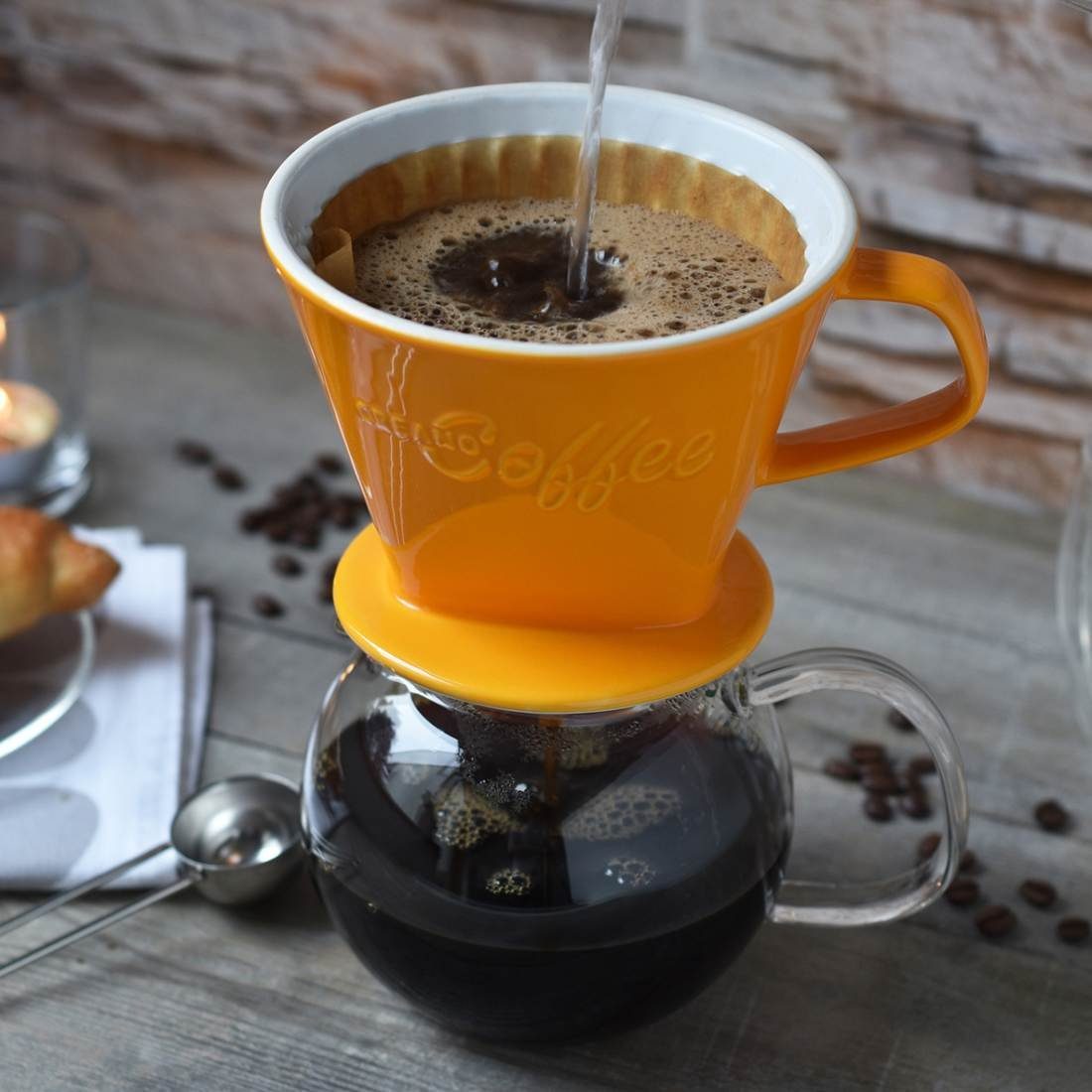 Creano French Press Kanne Creano Porzellan Kaffeefilter (Safrangelb), Filter Größe 4 für Filtert, Manuell 4