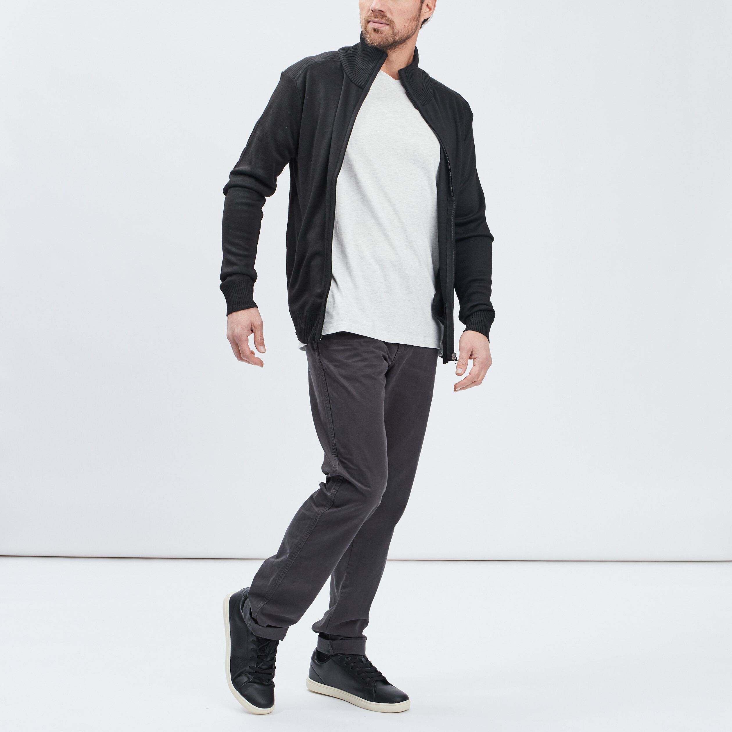 T-shirt droit col V ecru homme | La Halle