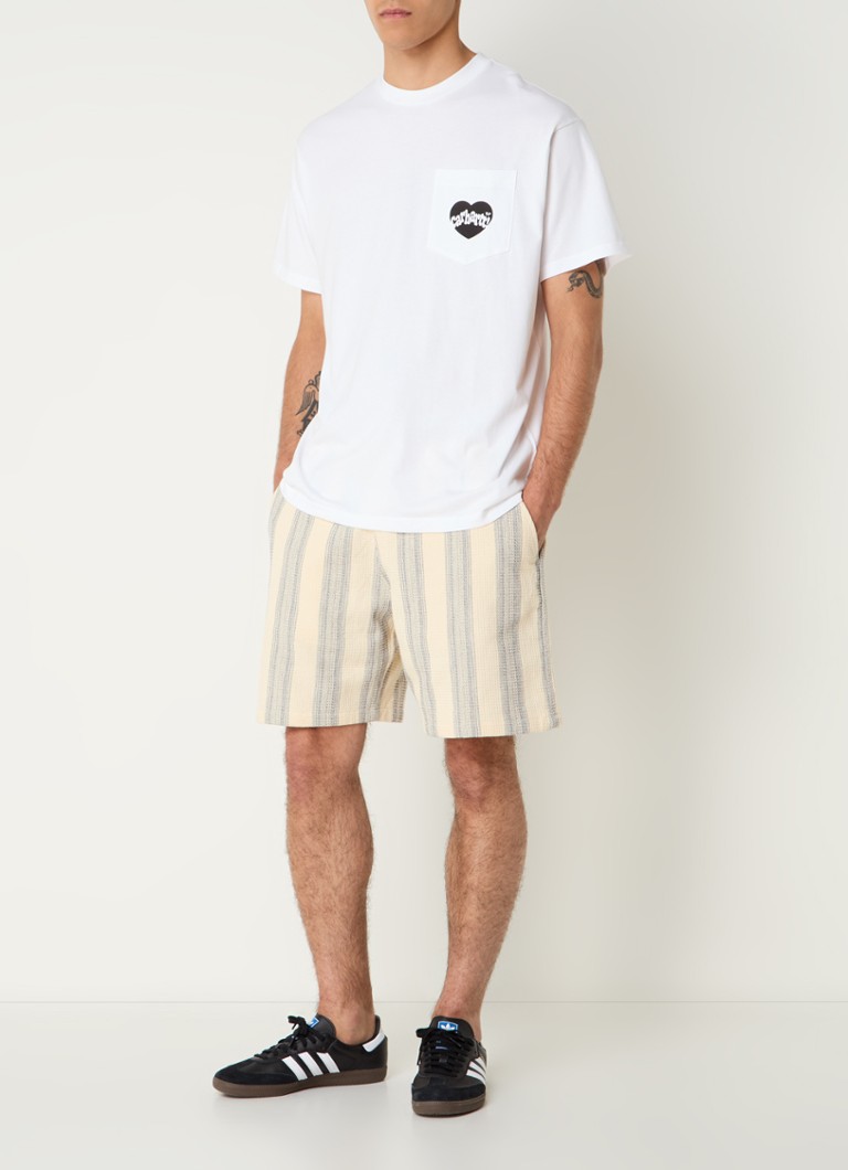 Carhartt WIP Amour T-krekls ar krūšu kabatu un logotipu