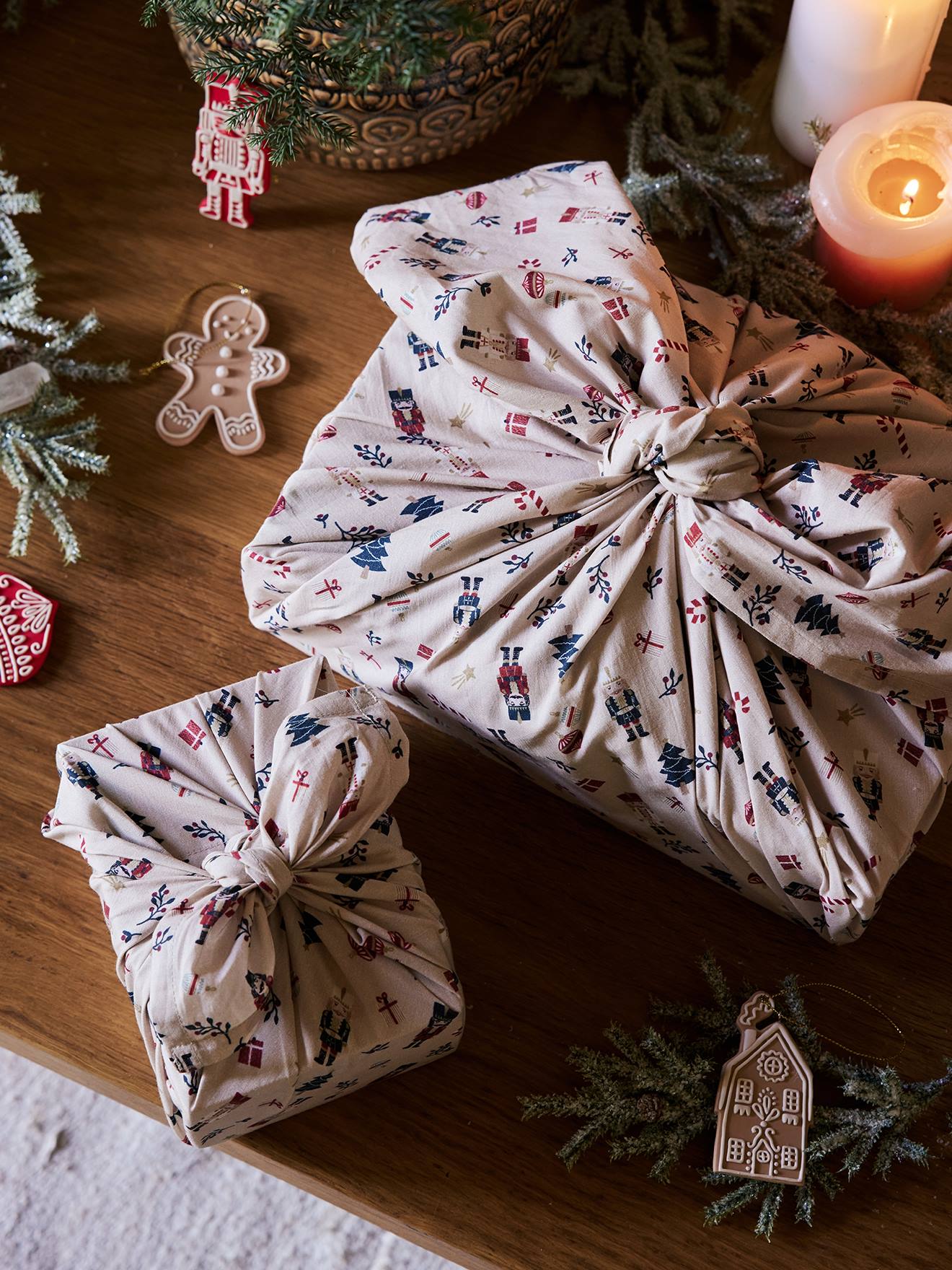 Vertbaudet 2er-Set Furoshiki-Geschenkverpackung NUSSKNACKER - beige