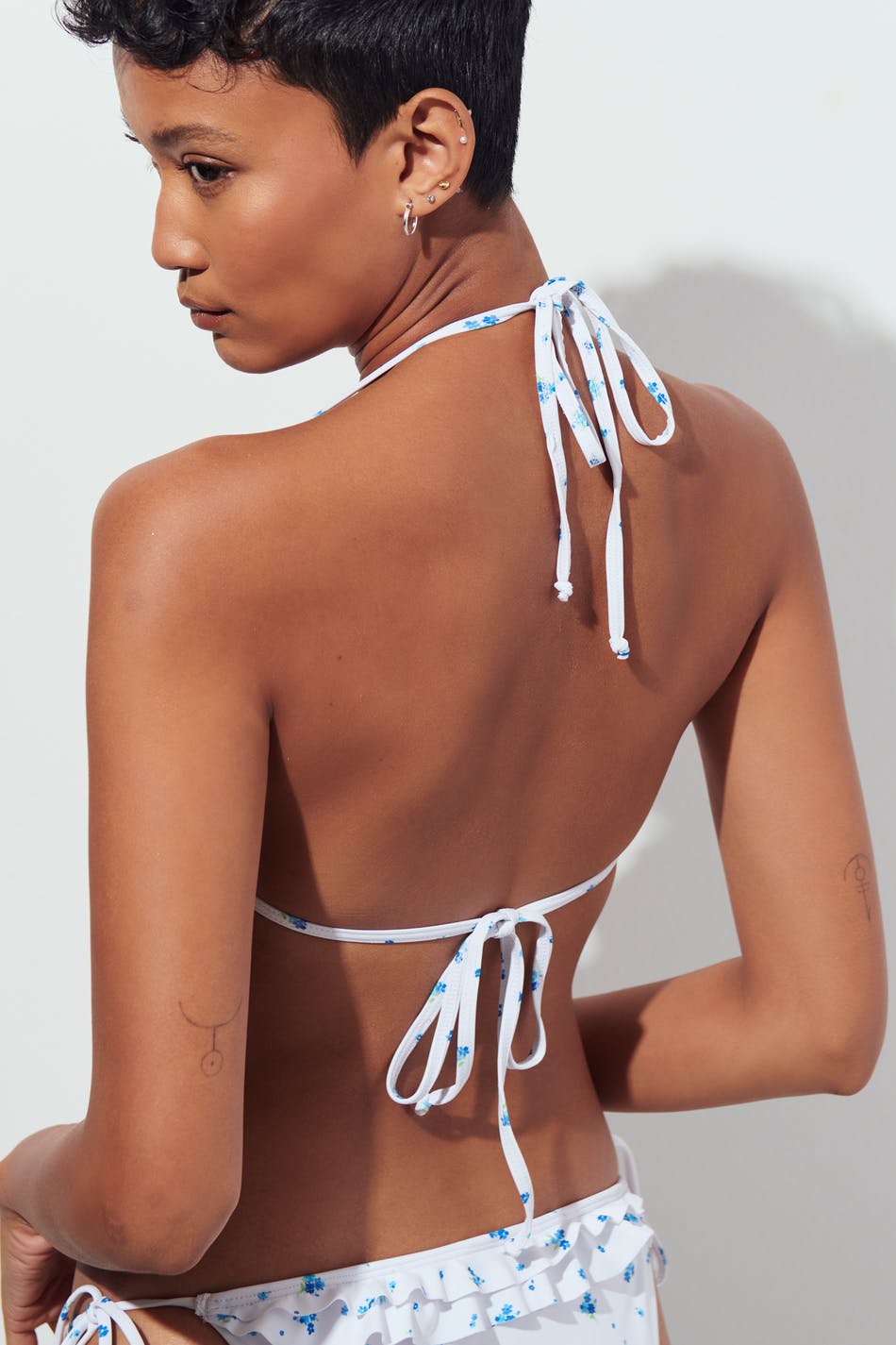Frill halterneck bikini triangle