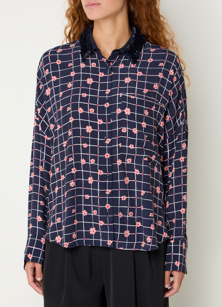 Essentiel Antwerp Get blouse with rhinestones and breast pocket