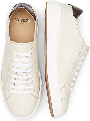 Lottusse SneakerAusGenarbtemKalbslederInCremeweiß