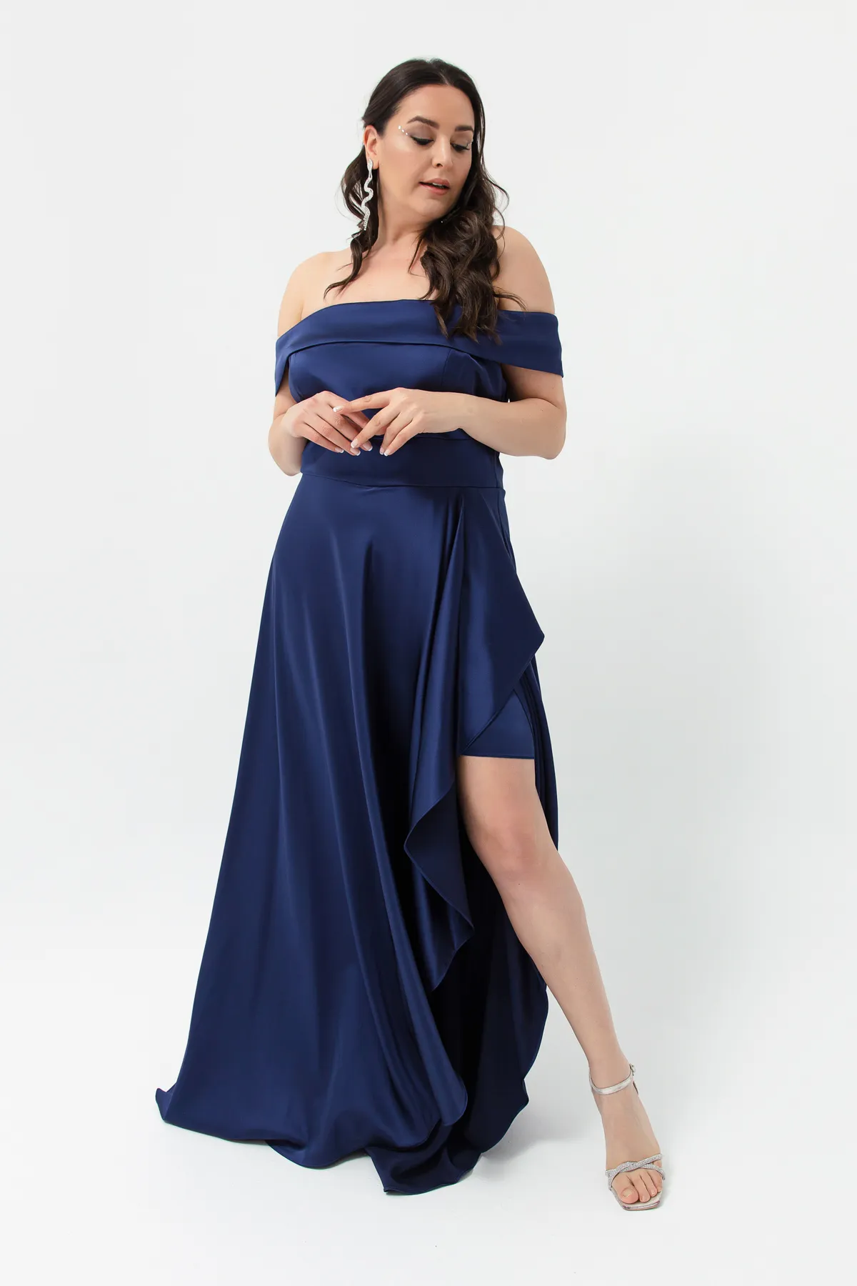 Lafaba  Marineblaues Abendkleid und Abschlusskleid aus Satin für Damen in großen Größen mit U-Boot-Ausschnitt