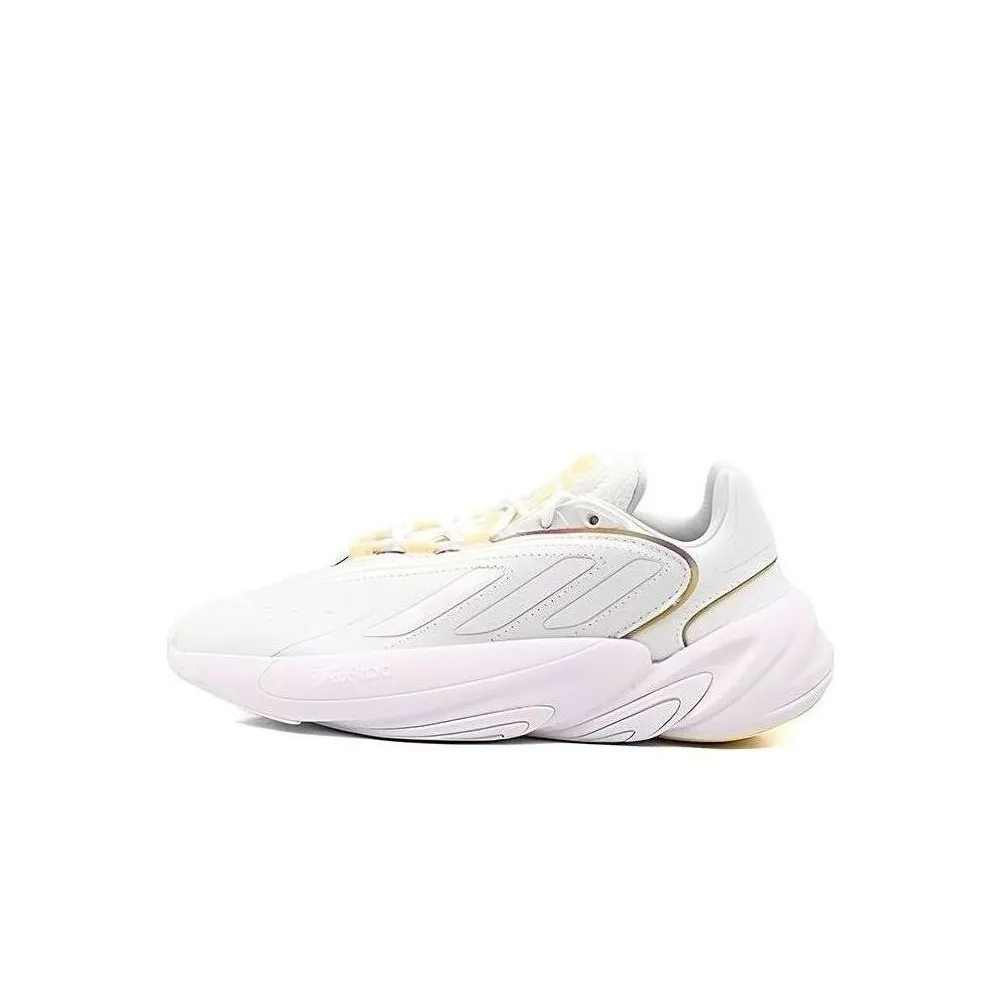 adidas OZELIA HQ1598 / weiss
