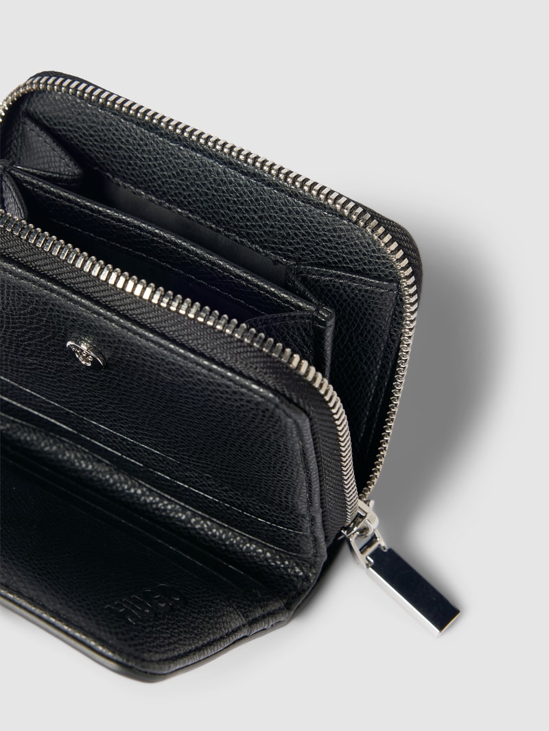 Portemonnaie mit Label-Detail Modell 'Chris' in schwarz
