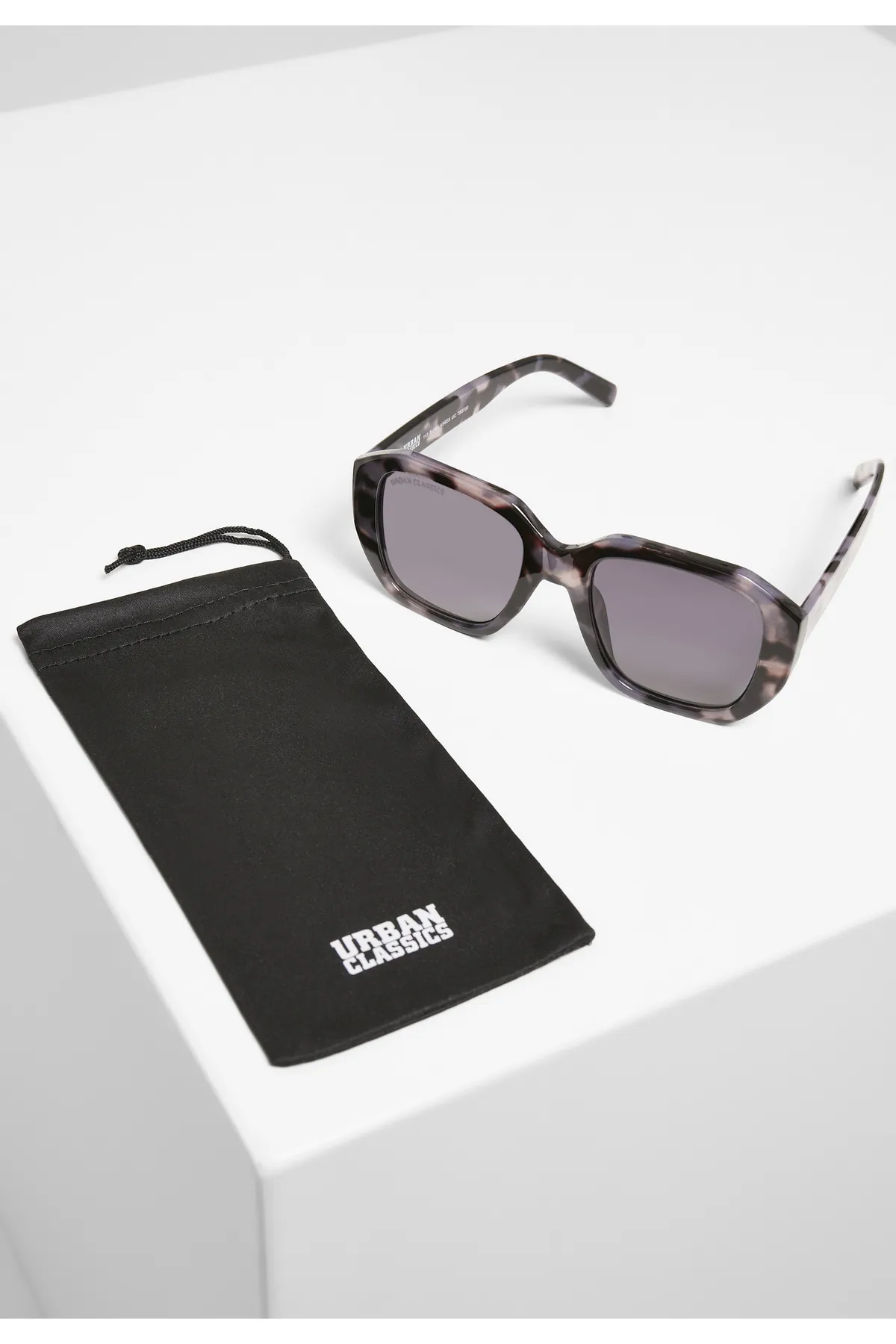 Urban Classics  Accessoires 113 Sonnenbrillen UC