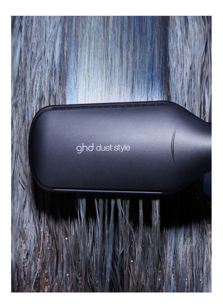 ghd Duet Style Professional 2 in 1 Hot Air Styler Gift Set - Limited Edition hair care set