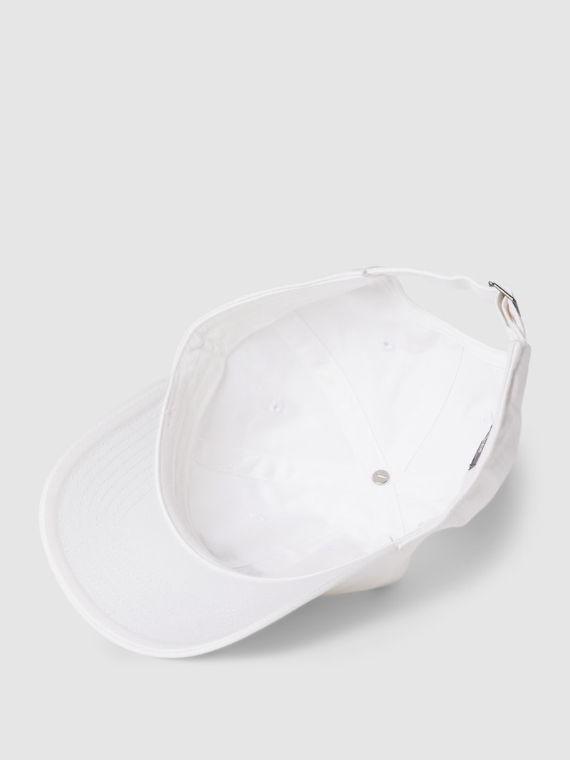 Basecap mit Label-Stitching in weiß