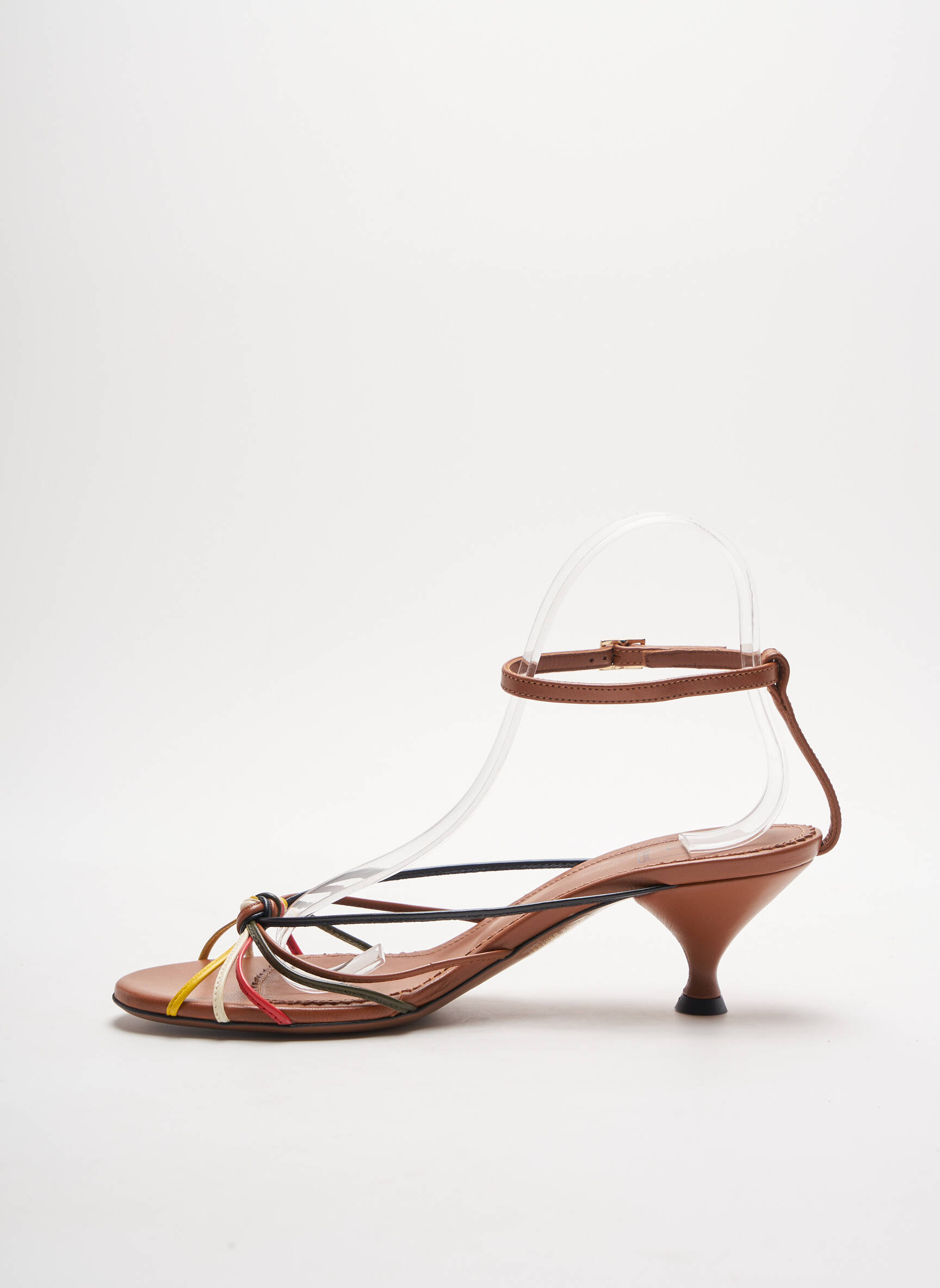 L Autre Chose Sandales Nu Pieds Femme couleur marron