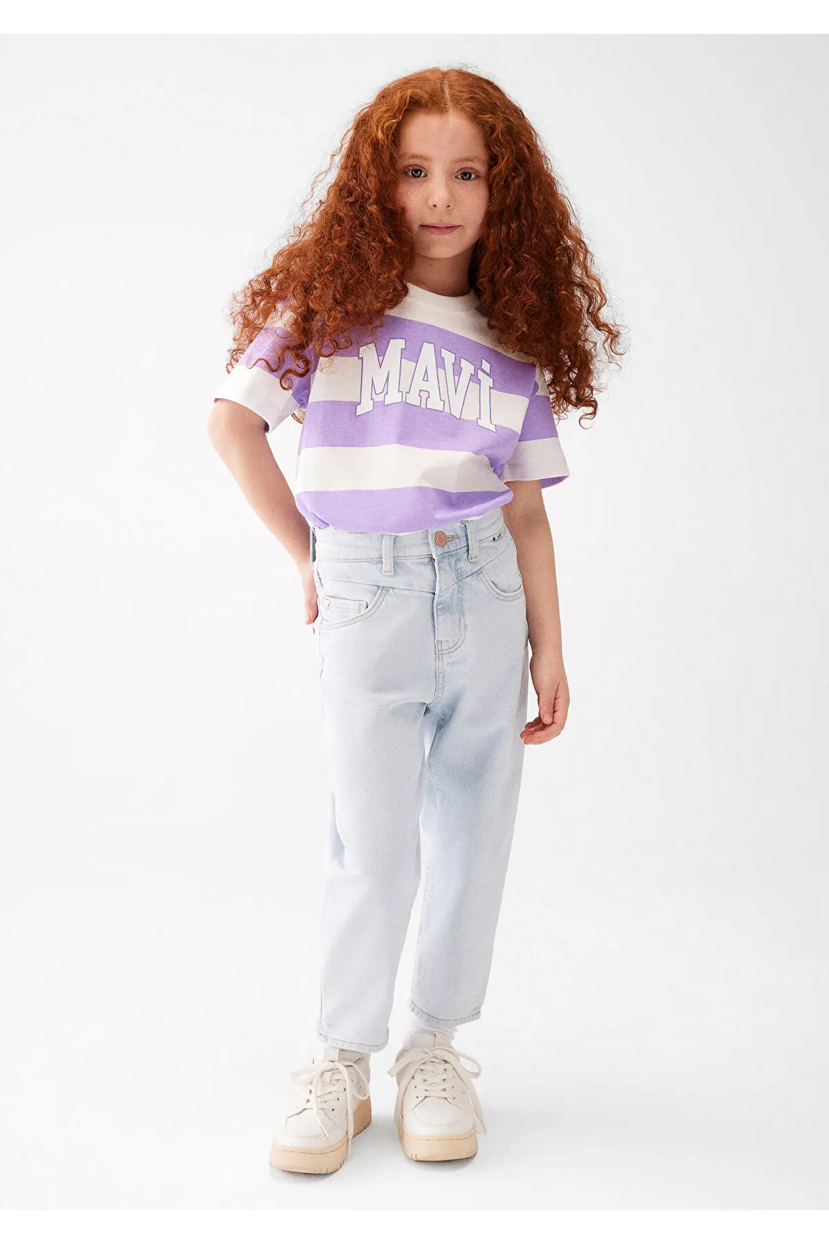 Mavi  Lila gestreiftes T-Shirt mit Logo-Aufdruck, Loose Fit / Loose Relaxed Fit7610191-70506