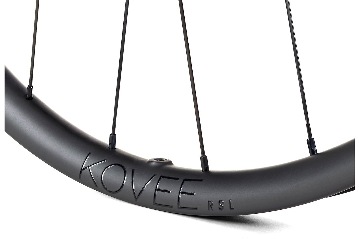 Bontrager Kovee RSL 30 TLR Boost 29 Carbon Vorderrad