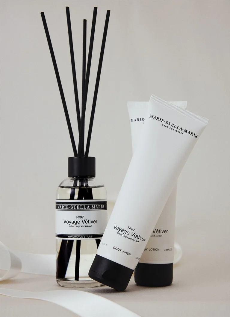 Set cadou esențiale pentru baie Marie-Stella-Maris Voyage Vetiver: Set de parfum și îngrijire a pielii.