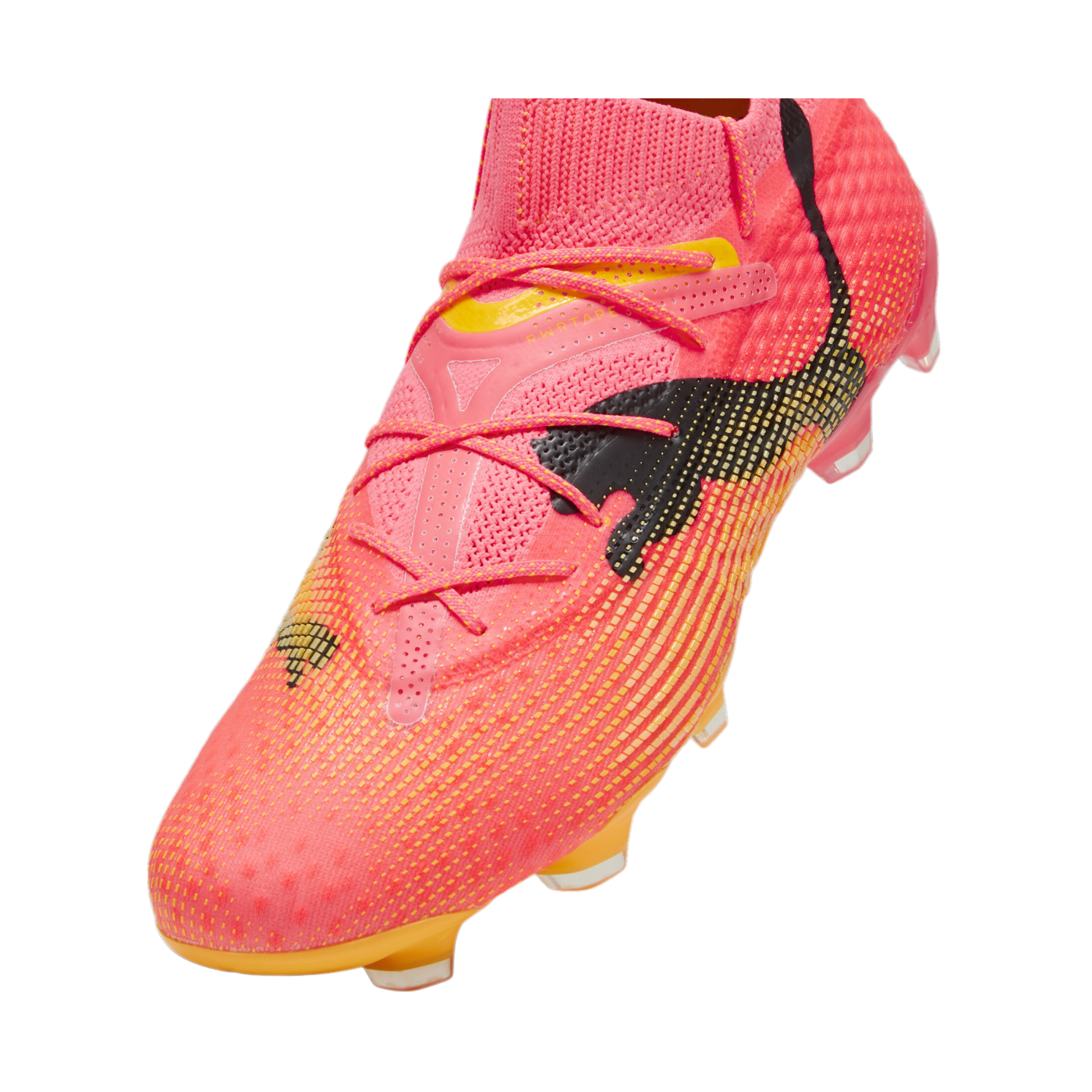 PUMA FUTURE 7 Ultimate FG/AG Rosa Schwarz F03