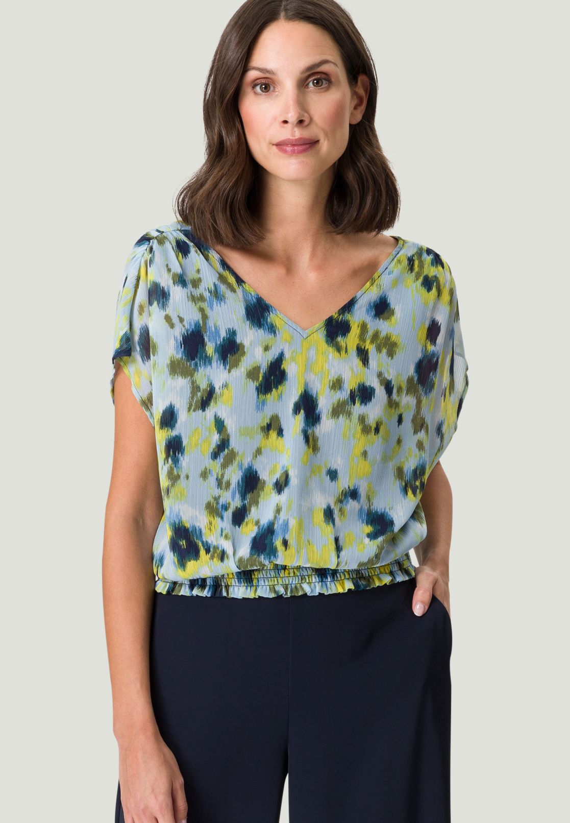 Chiffonbluse mit Rückenausschnitt