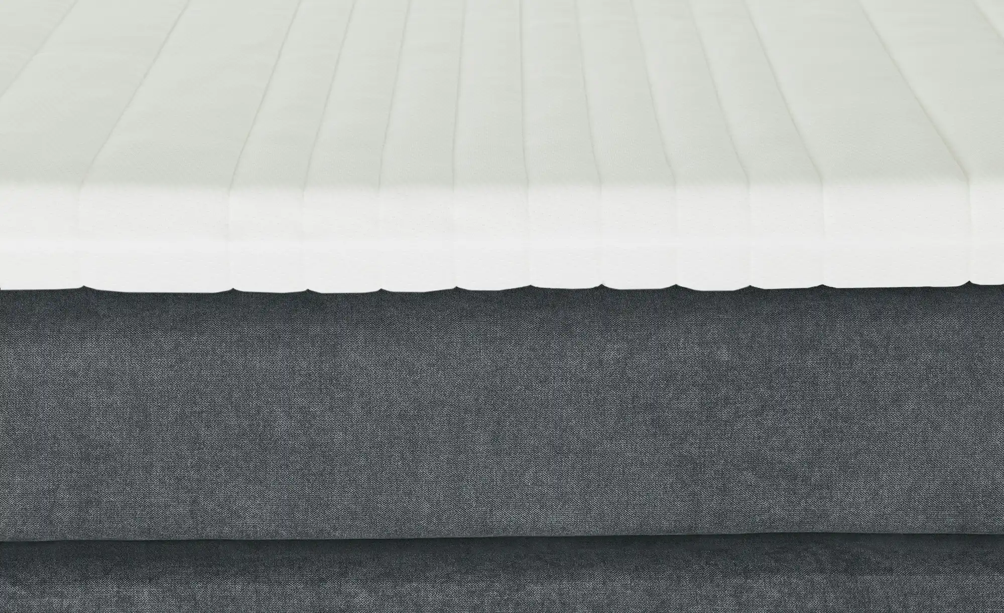 Boxspringbett mit Bettkasten