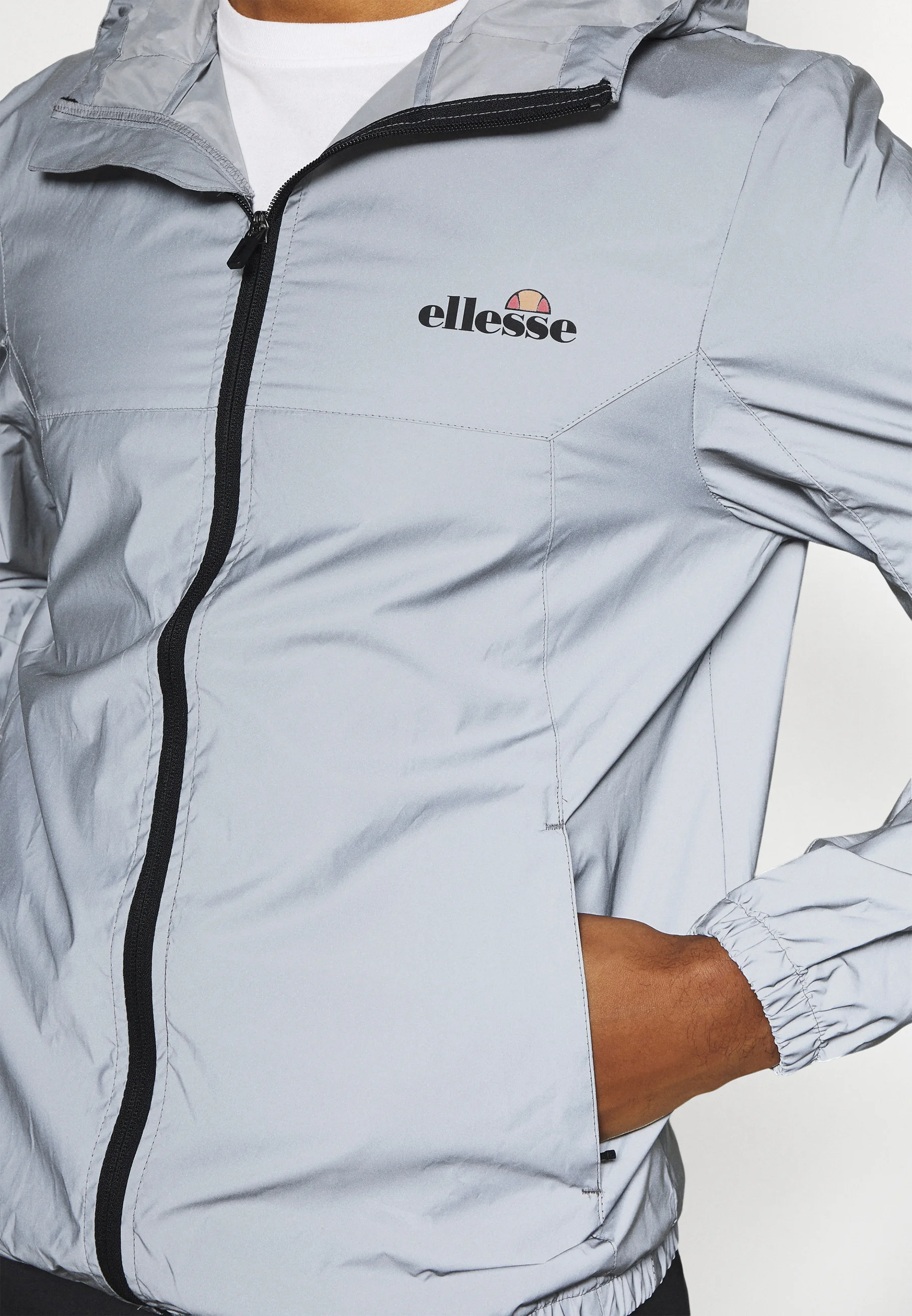 Chaqueta cortavientos Ellesse CESANET