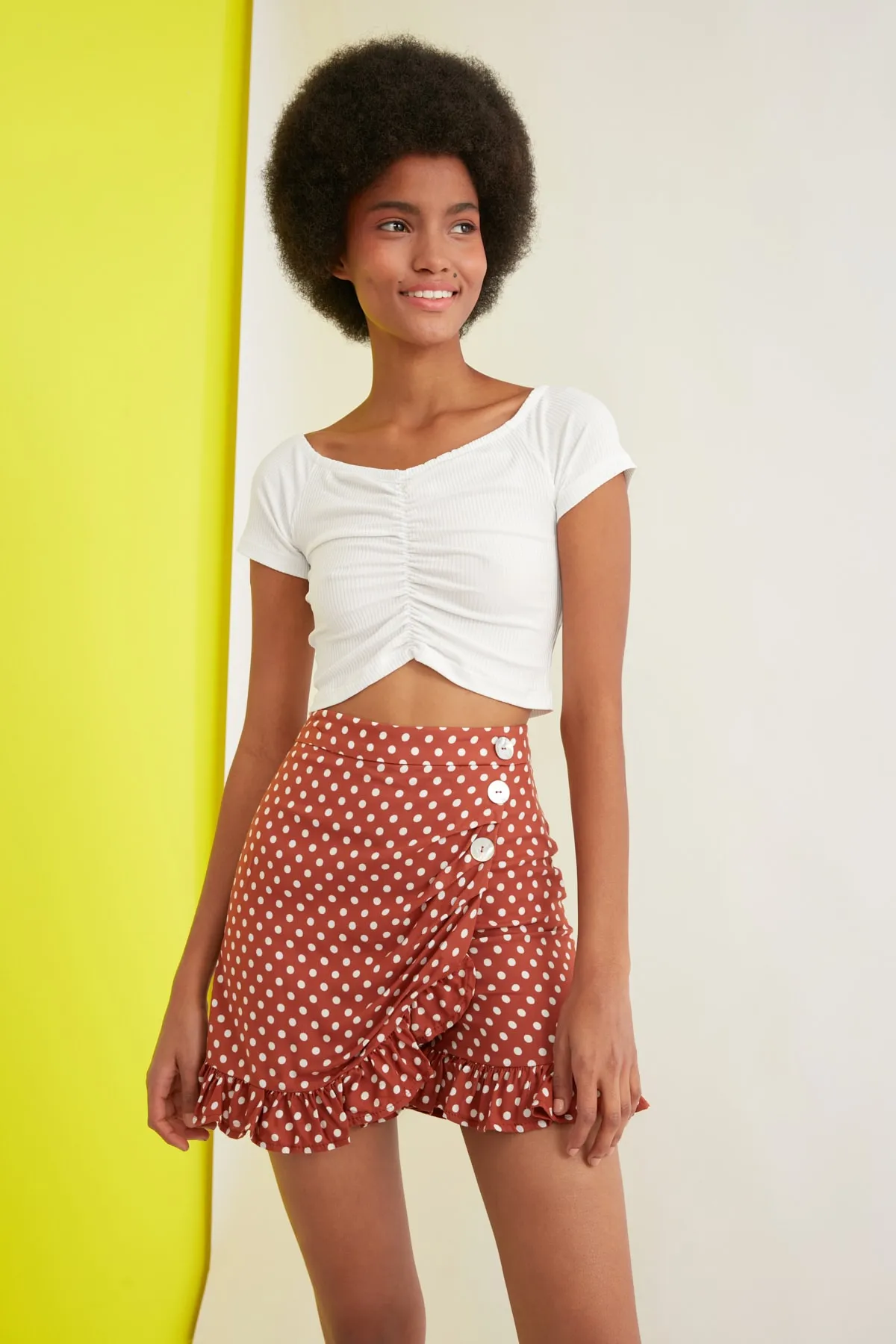 Trendyol Collection  Tile Polka Dot Woven Shorts Rock TWOSS21SR0472