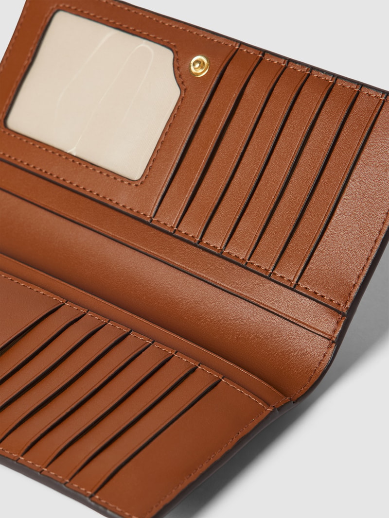 Portemonnaie mit Label-Applikation Modell 'SLIM' in cognac