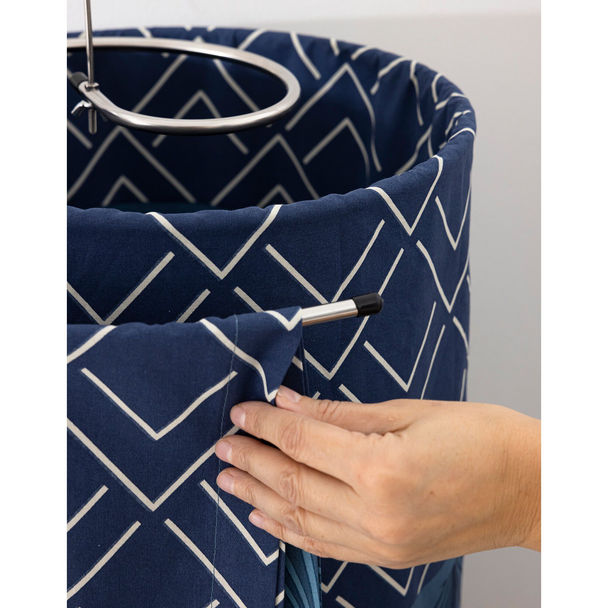 Cintre spirale sèche-drap