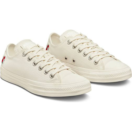 Converse Sneaker CTAS