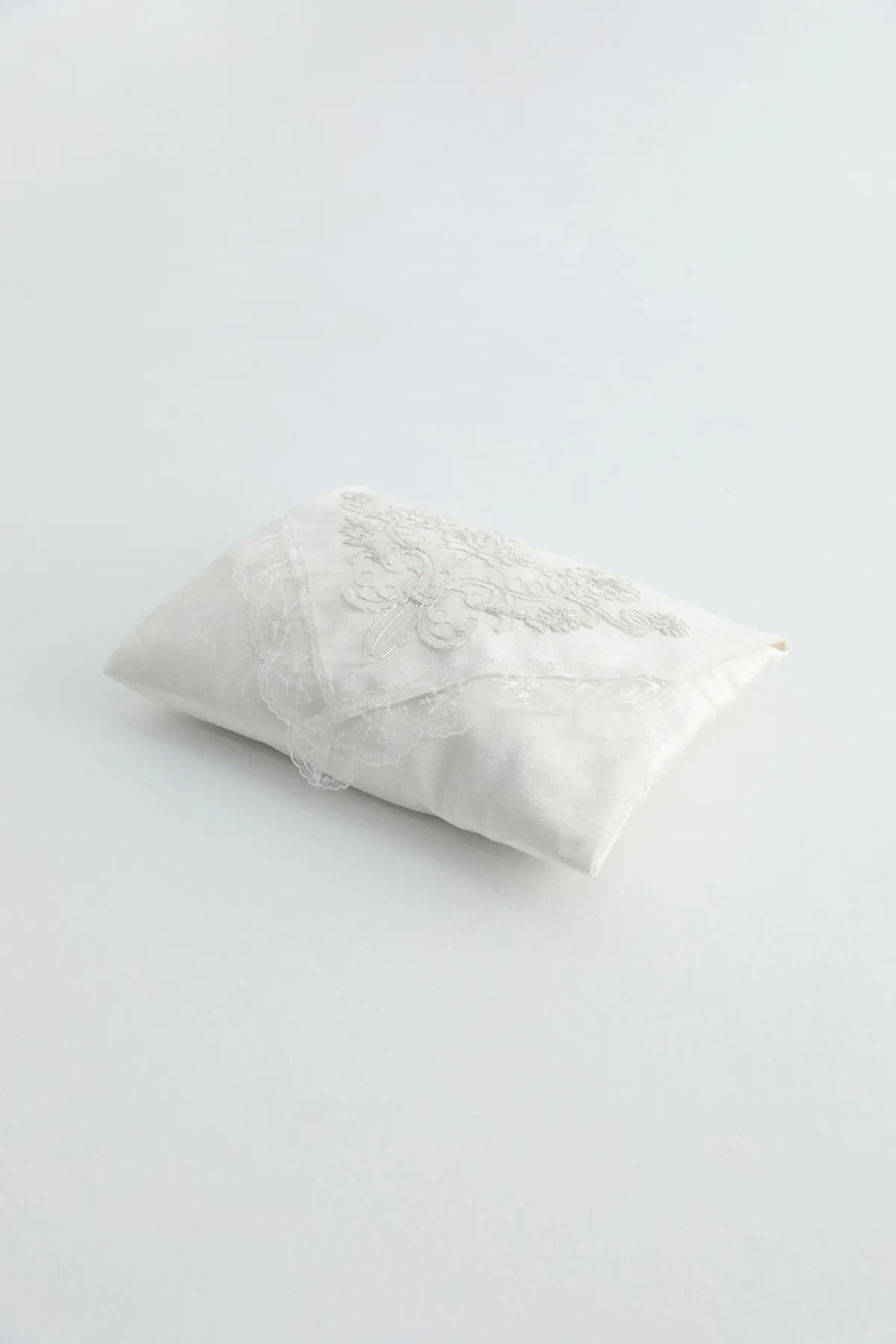 FAVORA  Karel French Guipure Dowry Velvet Bundle – Ecru