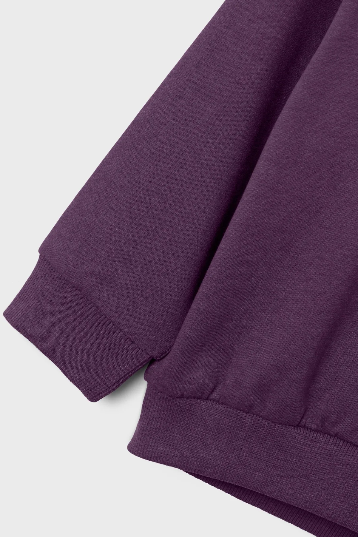 name ıt  Sweatshirt - Lila - Regular Fit